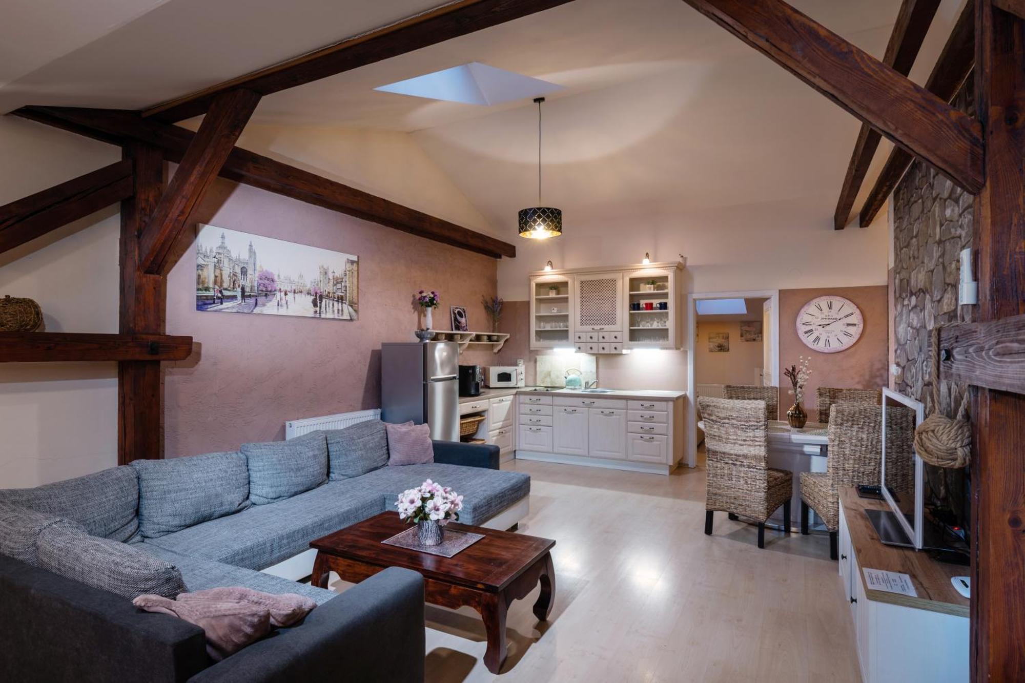 Apartments Sofia Plus Liptovský Mikuláš Dış mekan fotoğraf